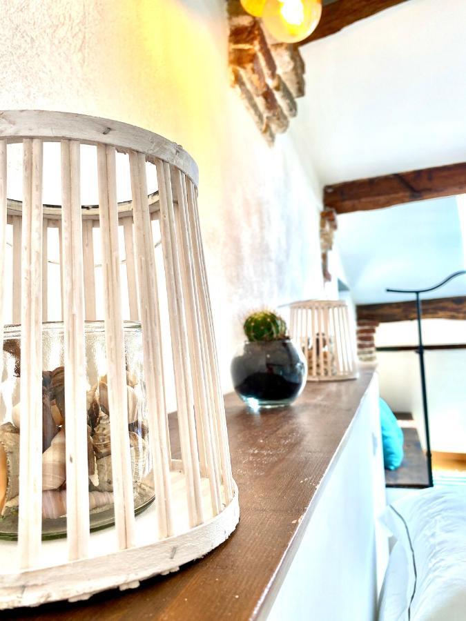 Cozy Loft Marina View Lägenhet Savona Exteriör bild