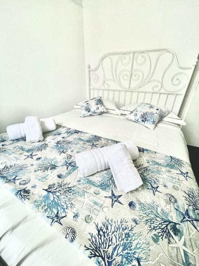 Cozy Loft Marina View Lägenhet Savona Exteriör bild
