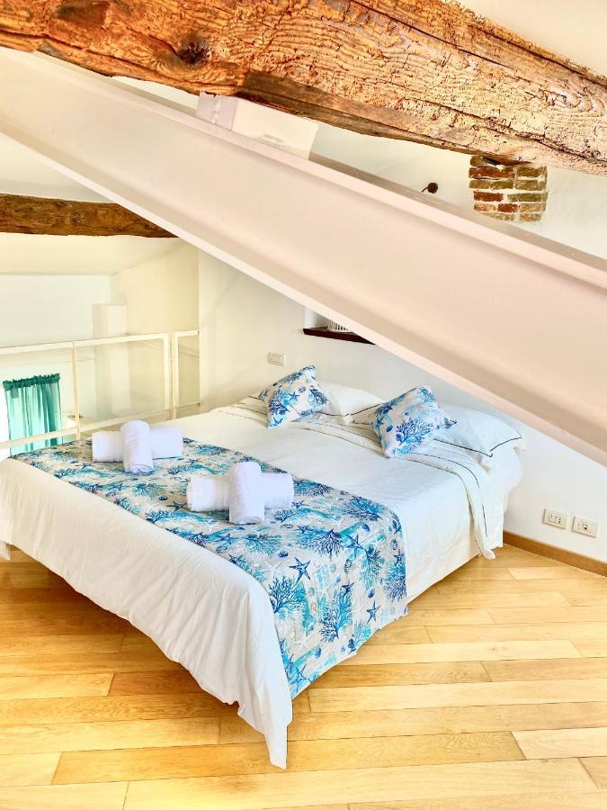 Cozy Loft Marina View Lägenhet Savona Exteriör bild