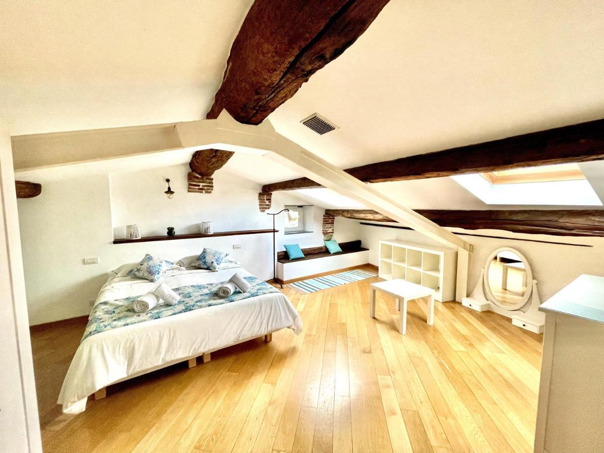 Cozy Loft Marina View Lägenhet Savona Exteriör bild