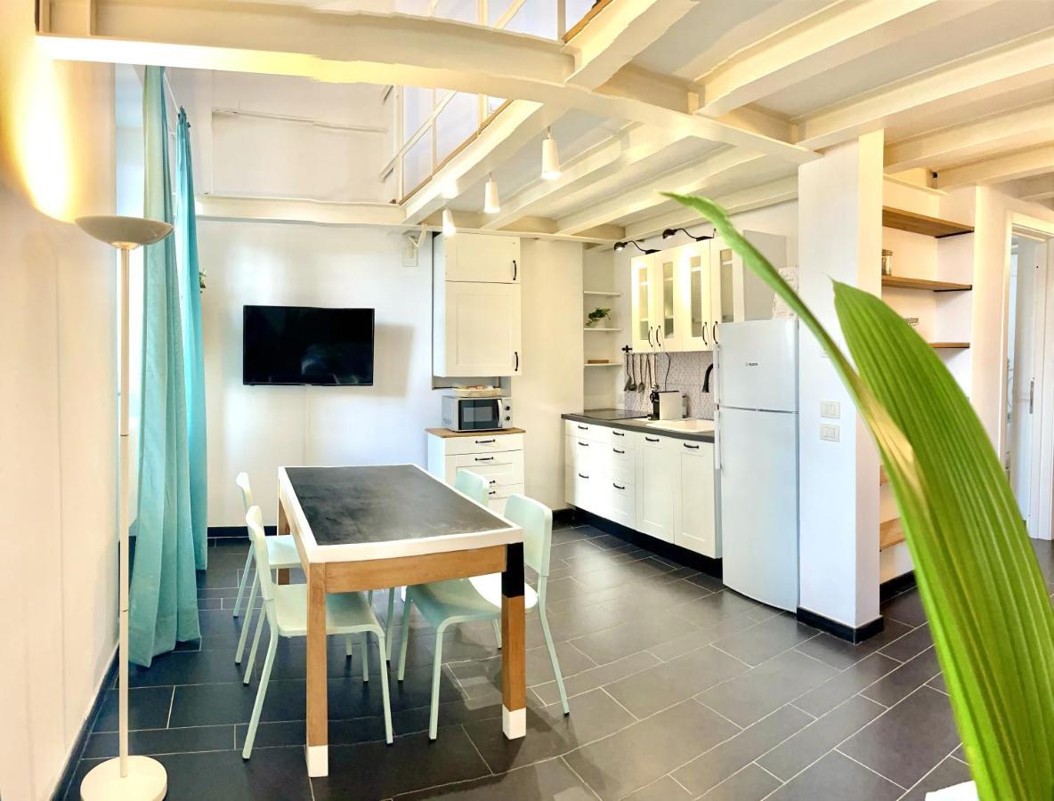 Cozy Loft Marina View Lägenhet Savona Exteriör bild